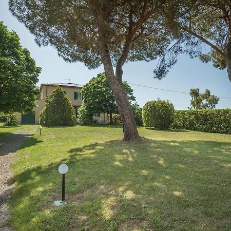 Podere Belvedere Ливорно Екстериор снимка