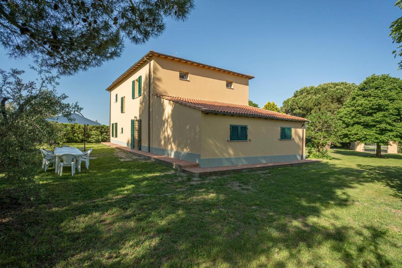 Podere Belvedere Ливорно Екстериор снимка